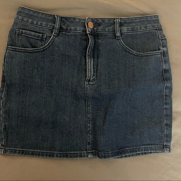 Garage mini skirt - Picture 1 of 3